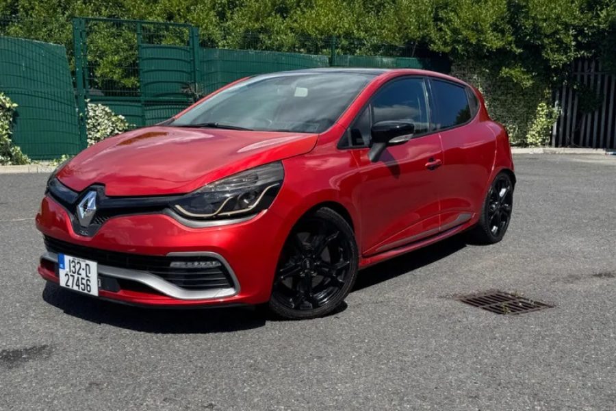 Renault Lutecia RS 1.6 Petrol 217 BHP Stock