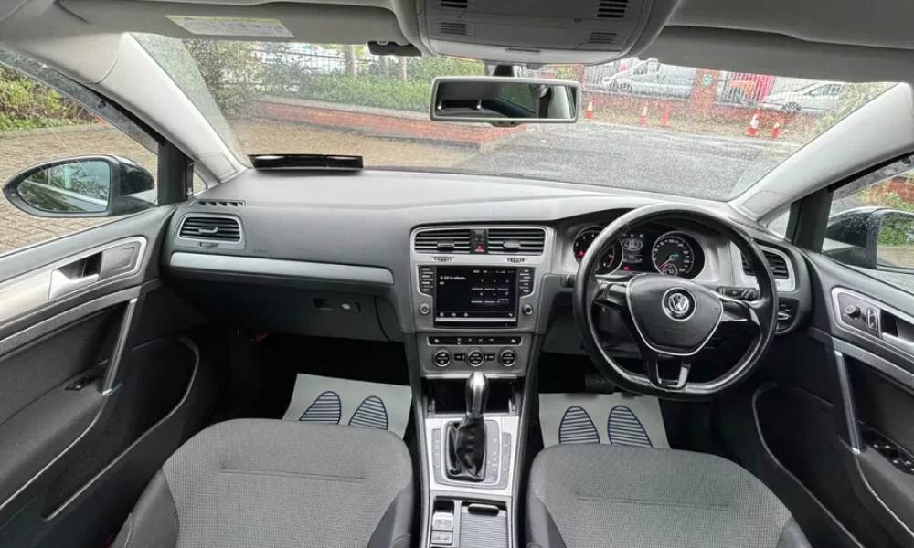 Volkswagen Golf Estate 1.2 Automatic