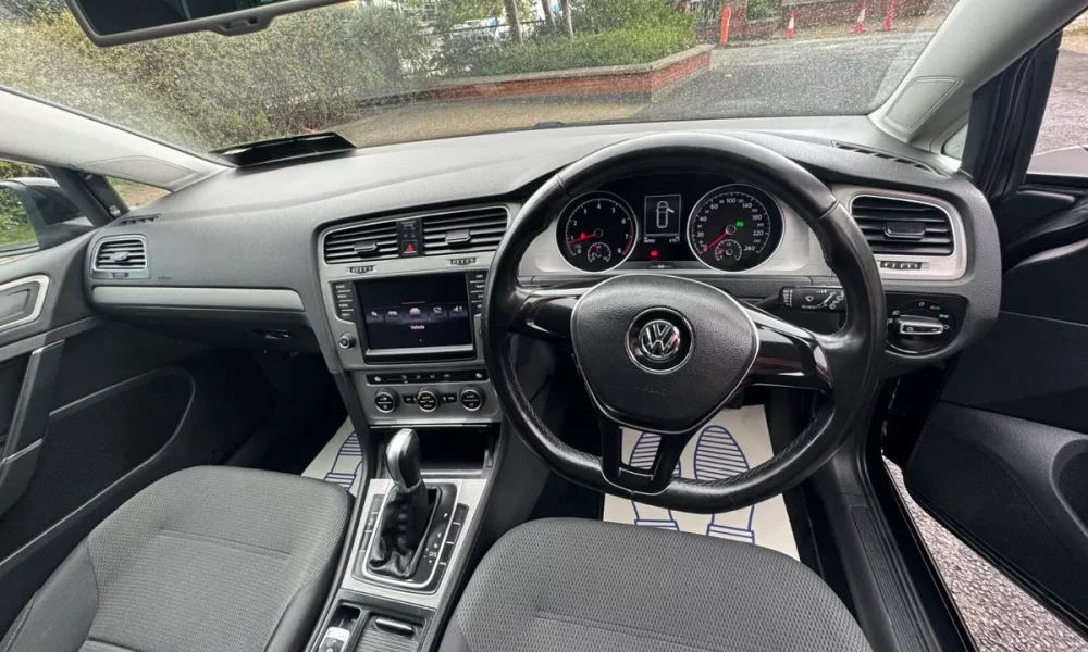 Volkswagen Golf Estate 1.2 Automatic