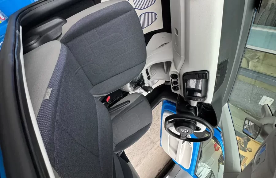 Volkswagen UP 1L Automatic11