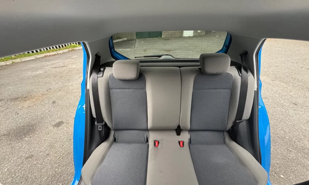 Volkswagen UP 1L Automatic13