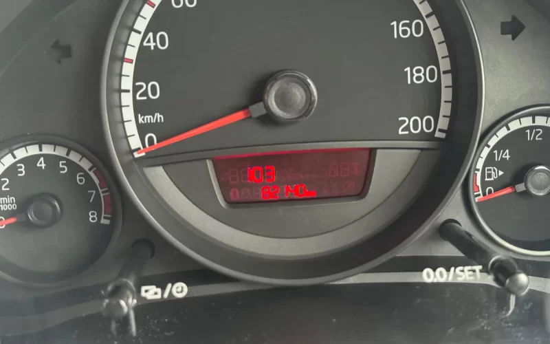 Volkswagen UP 1L Automatic14