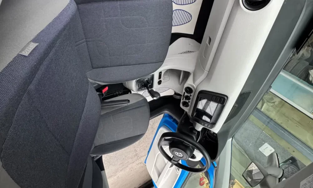 Volkswagen UP 1L Automatic16