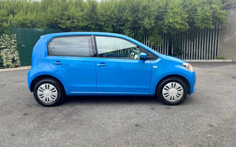 Volkswagen UP 1L Automatic3
