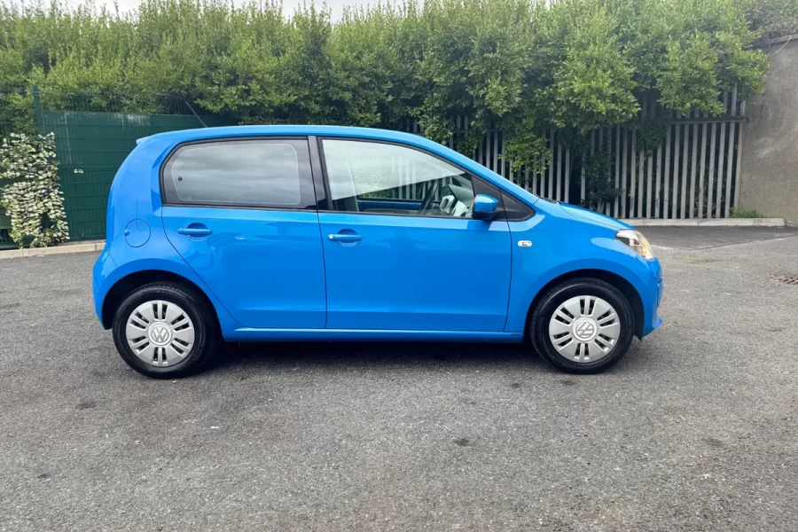 Volkswagen UP 1L Automatic3