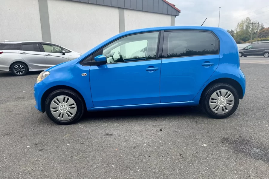 Volkswagen UP 1L Automatic4