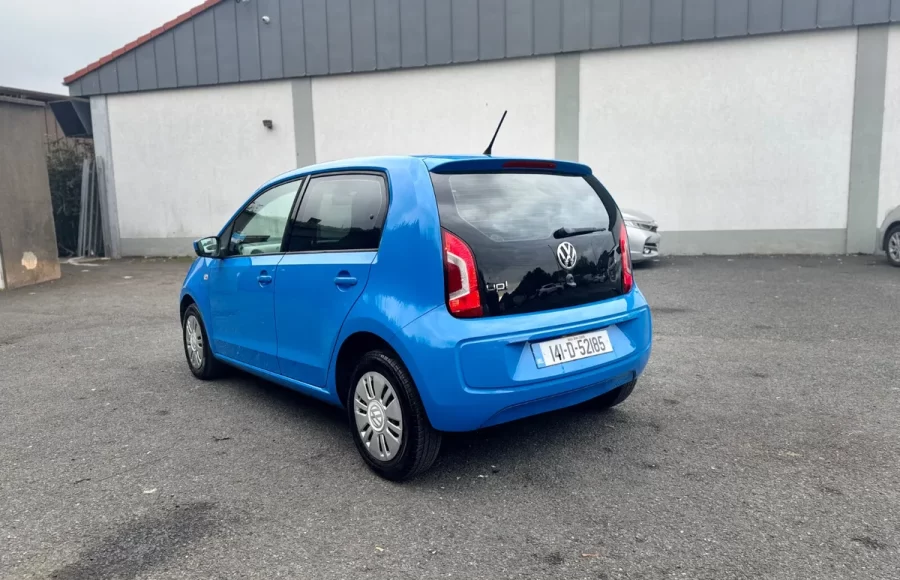 Volkswagen UP 1L Automatic6