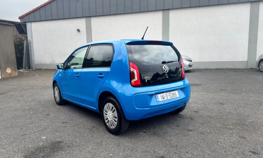 Volkswagen UP 1L Automatic6