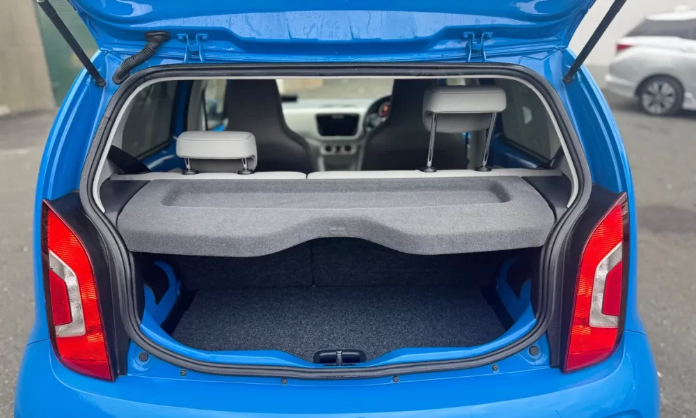 Volkswagen UP 1L Automatic8