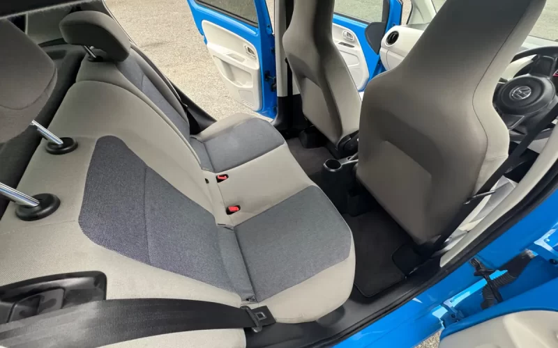 Volkswagen UP 1L Automatic9