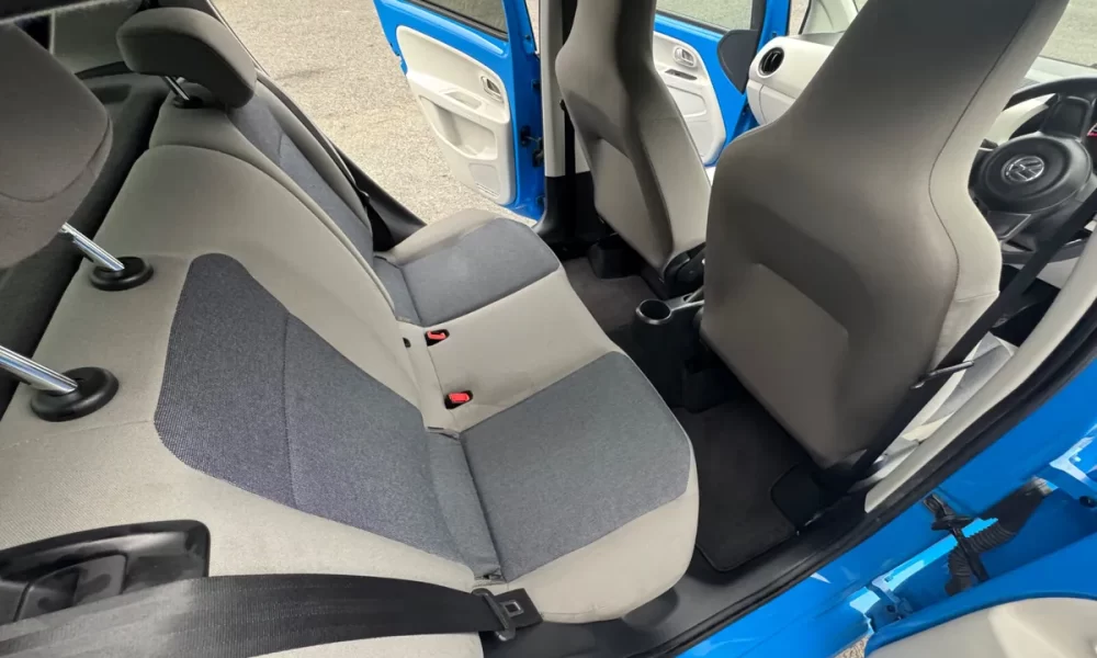 Volkswagen UP 1L Automatic9